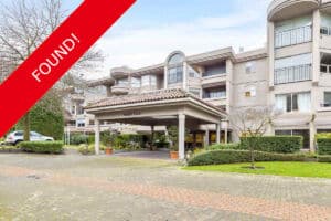 Townhouse near Skytrain